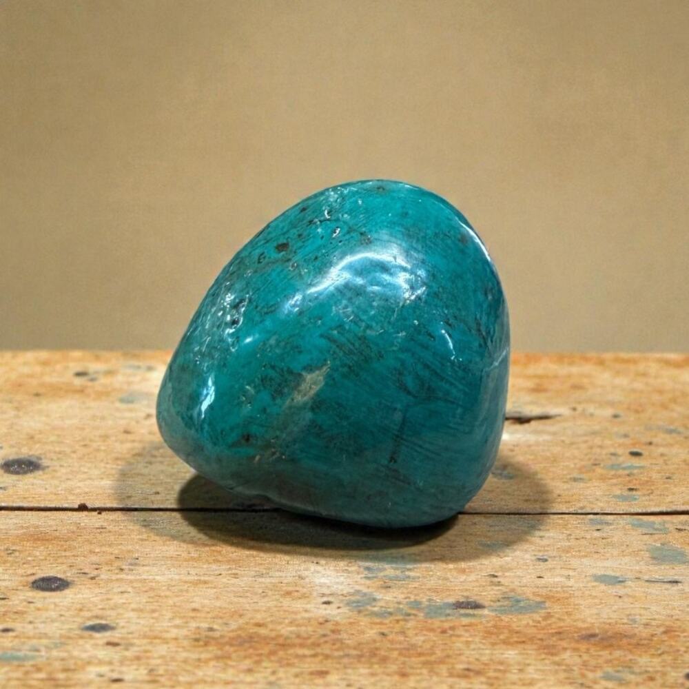 Polished Dyed Serpentine Stone Freeform Paperweight Green Mineral Specimen